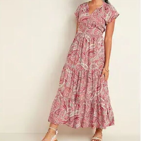 OLD NAVY Women’s Waist Defined Printed Tiered Maxi Dress Red Paisley XXL - Picture 1 of 11